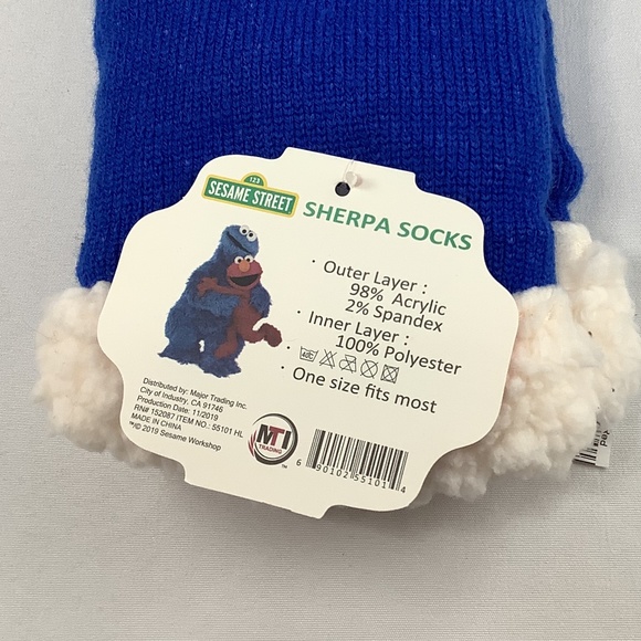 NWT Adult Sesame Street Blue Cookie Monster Sherpa Socks OS - Picture 5 of 8